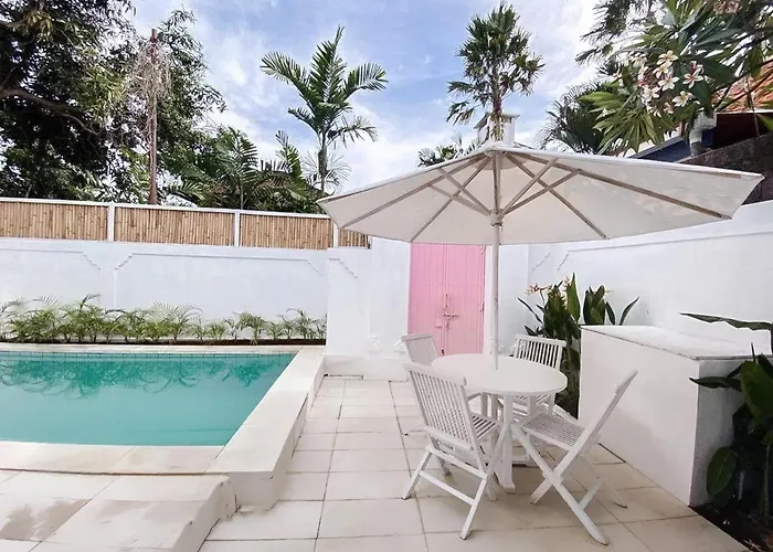 Villa The Pink Door